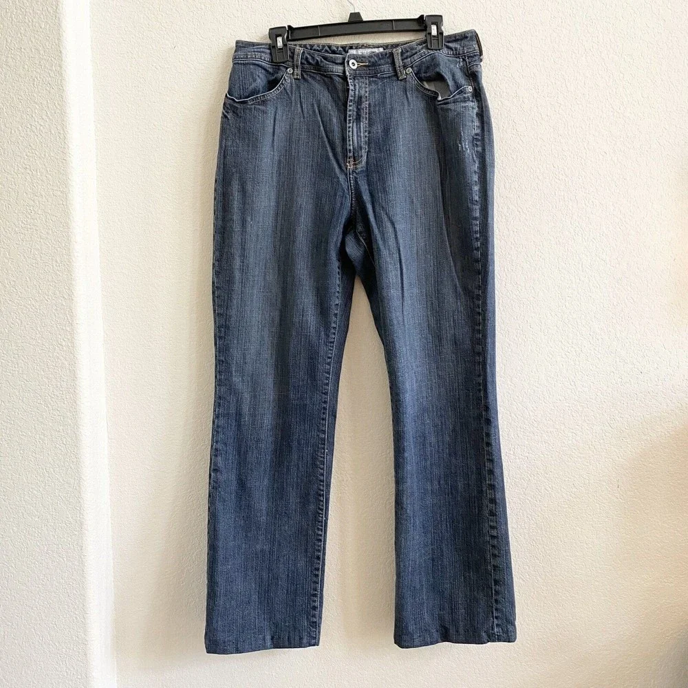Chico's Platinum Sz 2‎ /12 Regular Bootcut Mid Rise Pockets Jeans